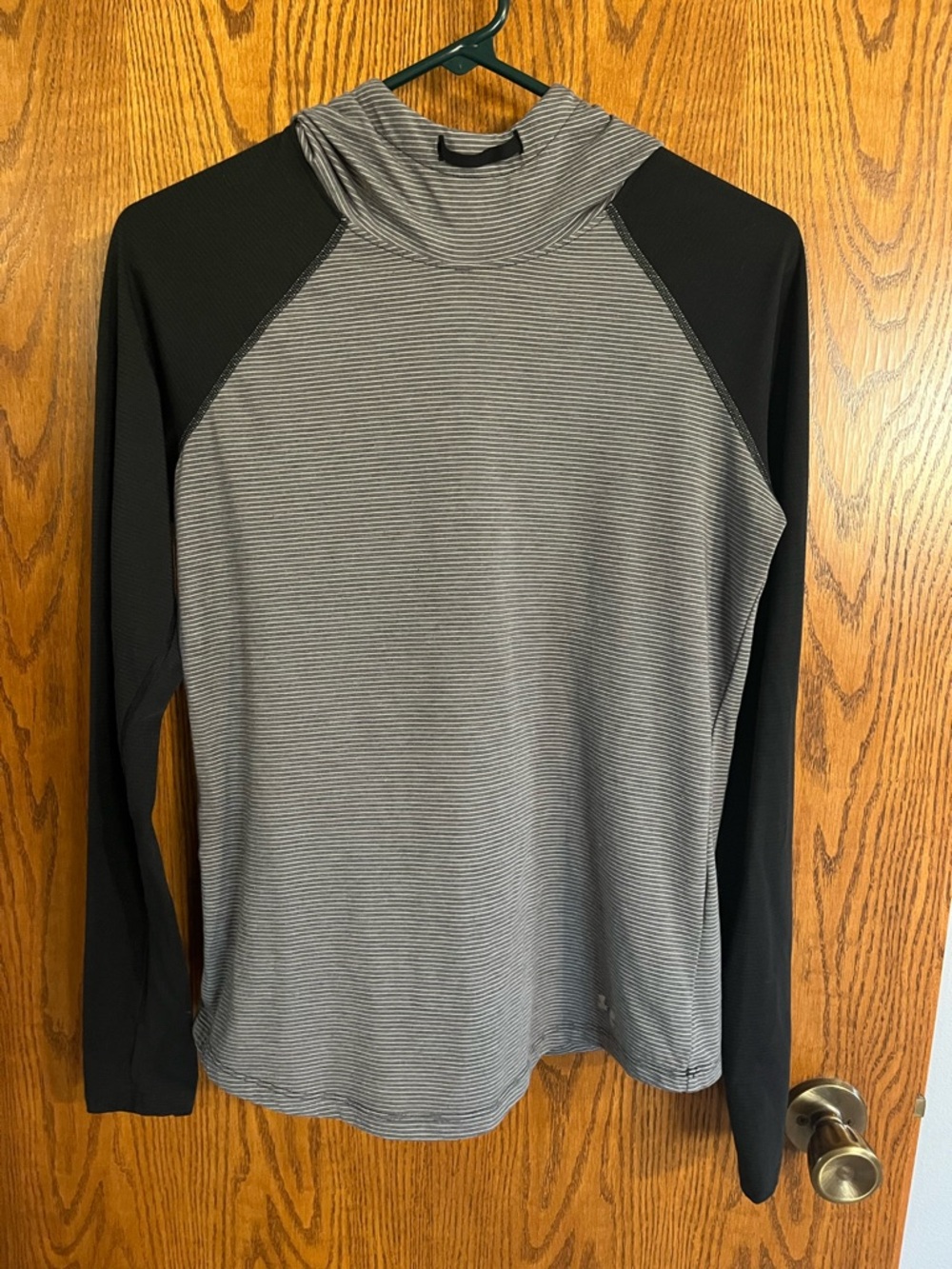 Under Armour Grey Striped Mock-Neck Threadborne hoodie with Black Sleeves